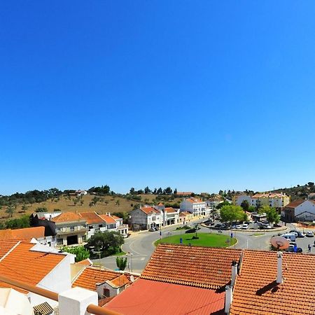 Apartamentos Bau-Doce Cercal do Alentejo Room photo